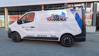 Fahrzeugbeschriftung Haussener Holzbau Reiden