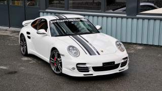 Porsche-Beschriftung