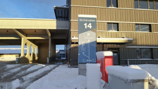 Pylon beschriftet Brühlmatten 14 Zofingen